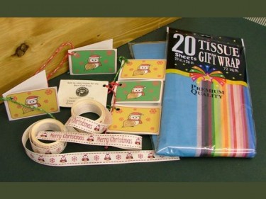 Barn Owl Trust Christmas Gift Wrap Pack Contents